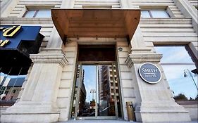 Smith Hotel